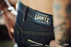 LEONYX Branded Shopping